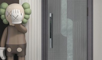 公司新闻-芯和-芯和韩式门简奢型入户门：引领家居风尚，打造安全舒适的居家环境